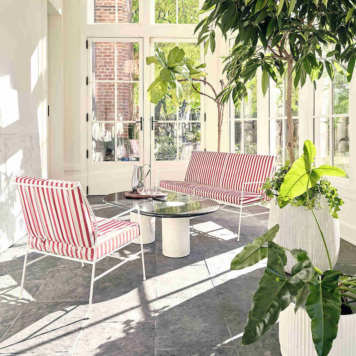 Cemento gris interior/plantador al aire libre medio